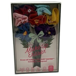 MakeUp Eraser Flower Bouquet 8-Piece‎ Set NWT Shower Gift Unopened